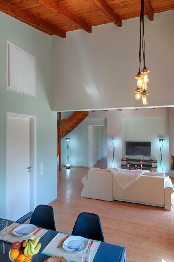 Modern Eco Friendly Villa Close To Town Пелекас Екстериор снимка